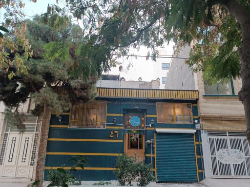 کافه گالری واراک