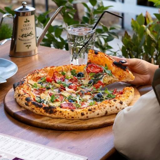 عکس کافه تاک (شعبه وزیری)