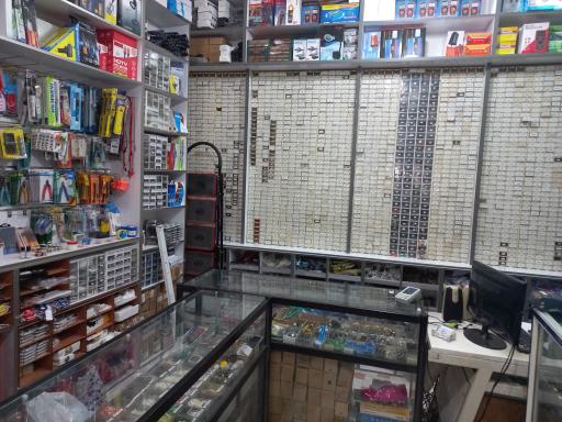 فروشگاه دنیای الکترونیک