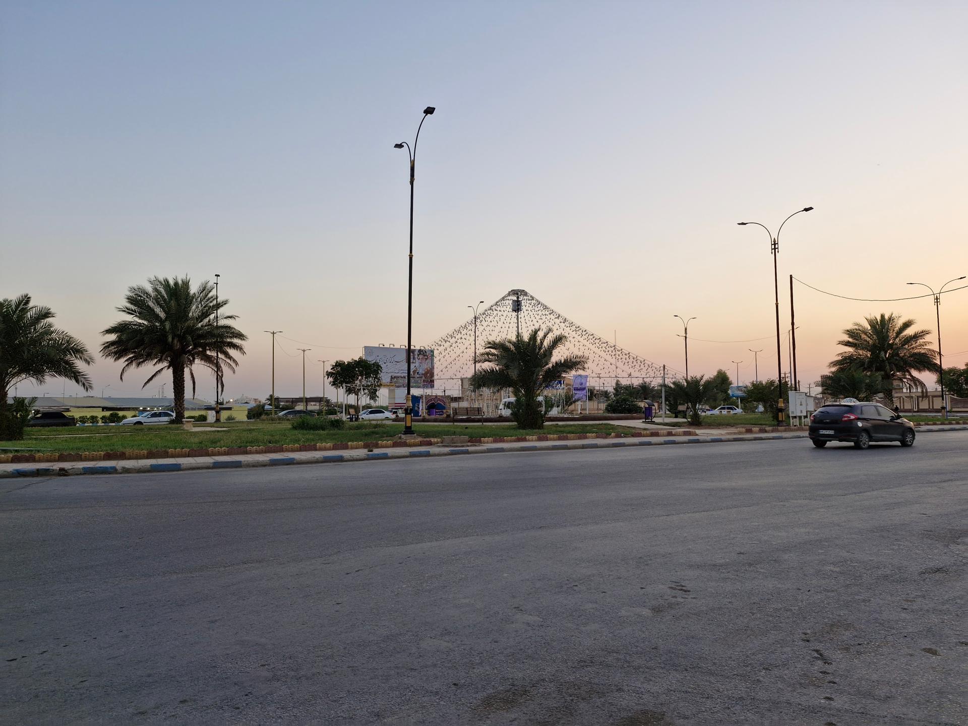 عکس میدان فرمانداری