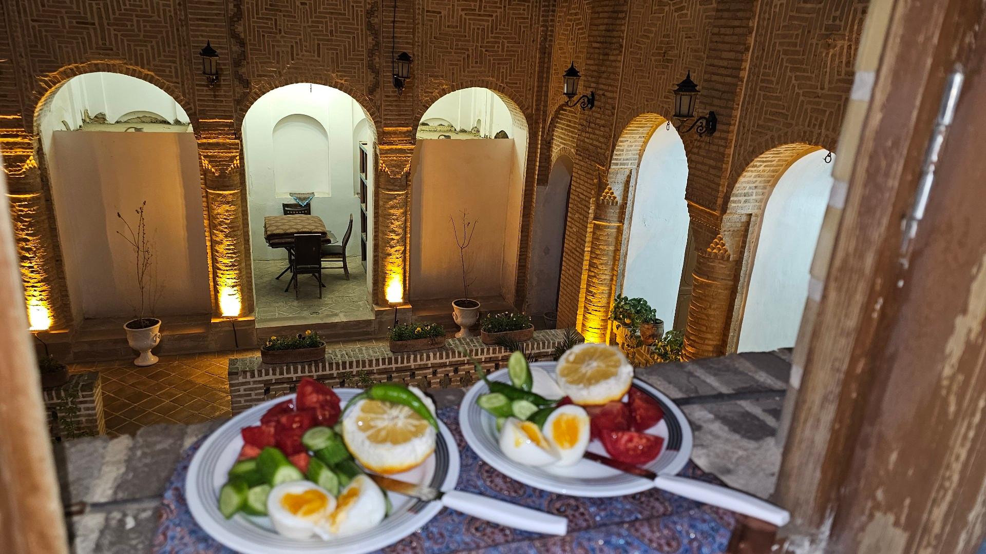 عکس هتل عمارت افضل