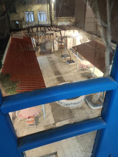 عکس کافه لاچین