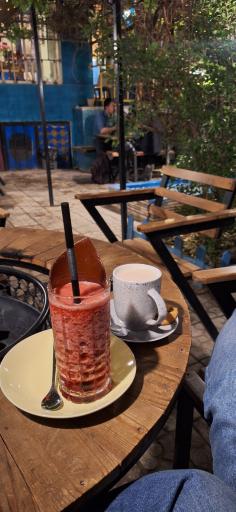 عکس کافه گالری واراک