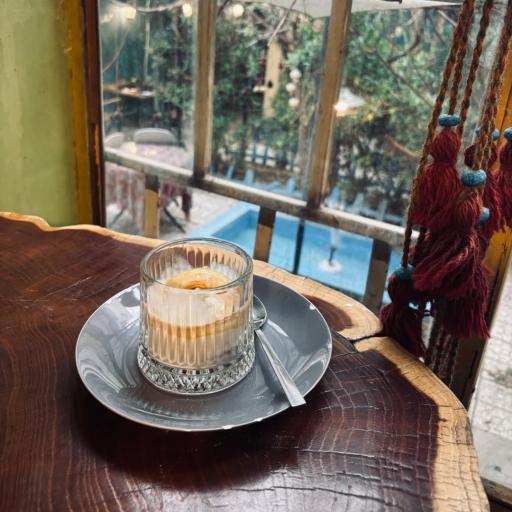 عکس کافه گالری واراک