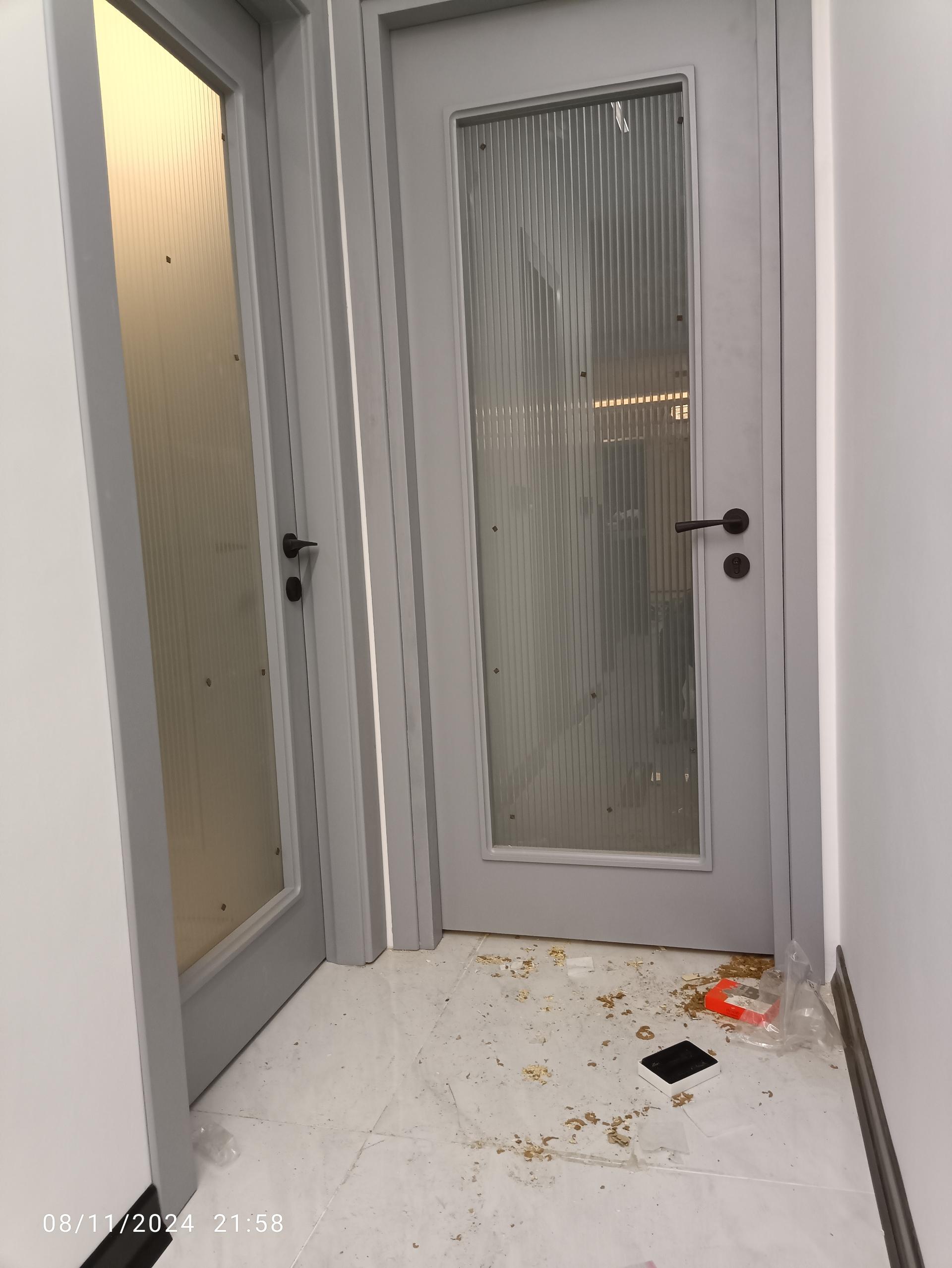 عکس درب آرین پور 