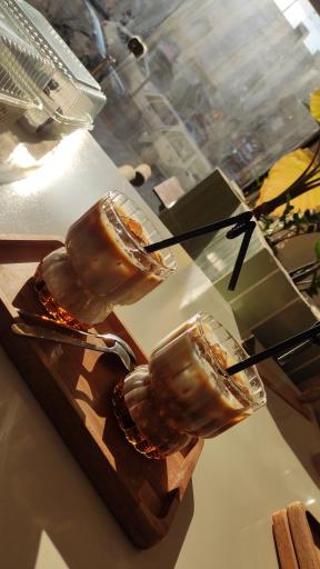 عکس کافه ولا