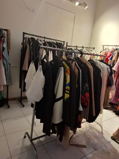 عکس مزون لباس زنانه 