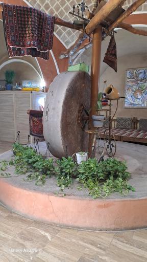 عکس کافه رستوران عمارت قجری