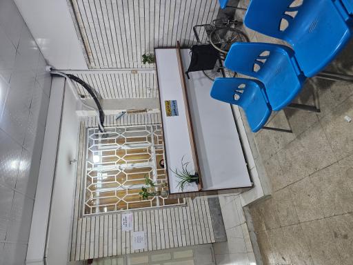 عکس درمانگاه دکتر فرهی
