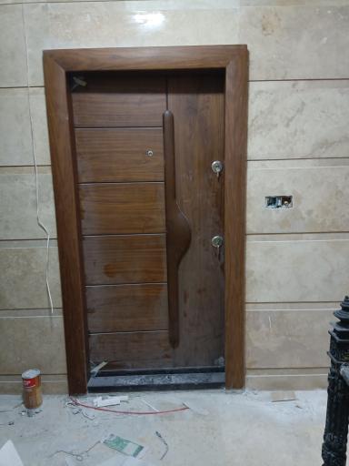 عکس درب آرین پور 