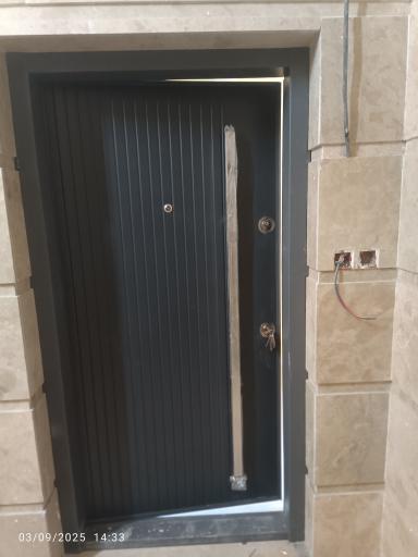 عکس درب آرین پور 