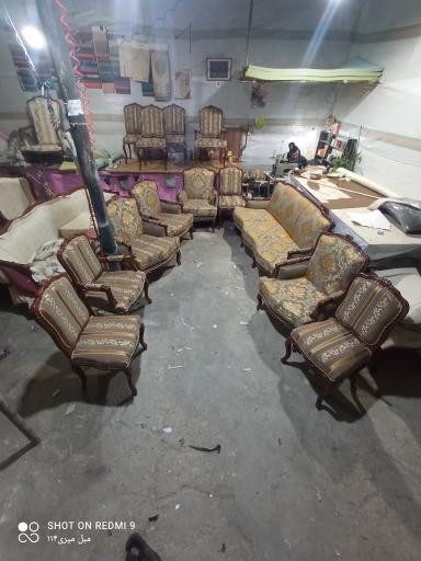 عکس تعمیرات مبل میری ۱۱۴