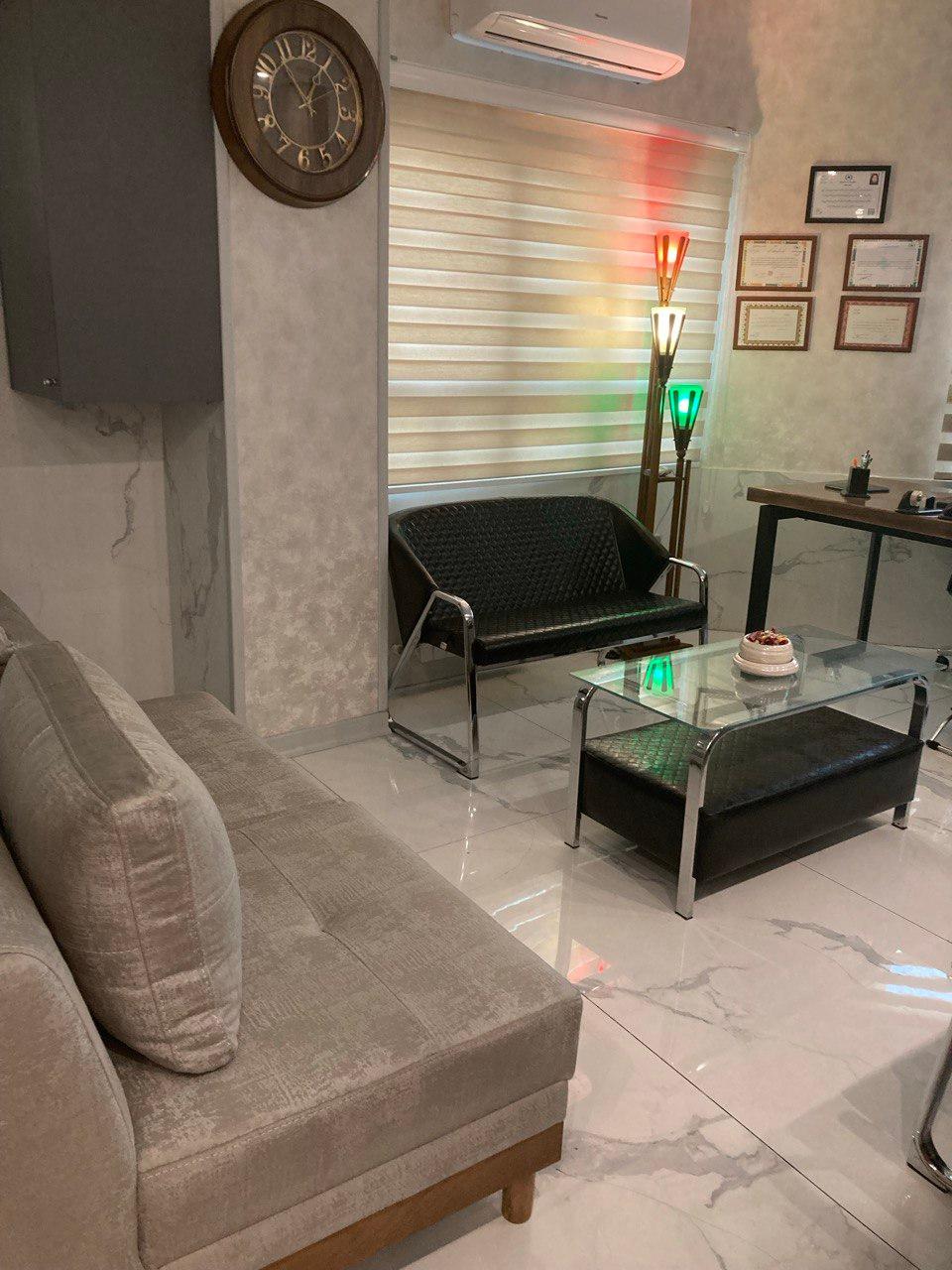 عکس کلینیک مشاوره آنید