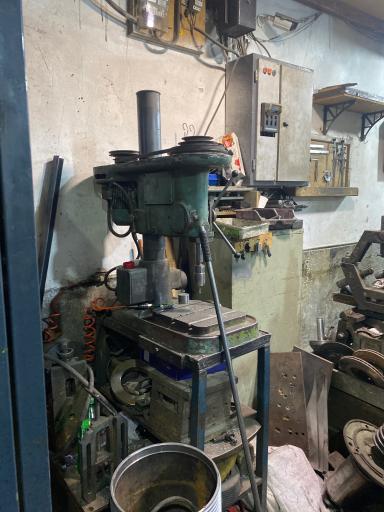 عکس کارگاه تراشکاری عزیزیان