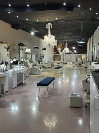 عکس سالن زیبایی مینا سرلک