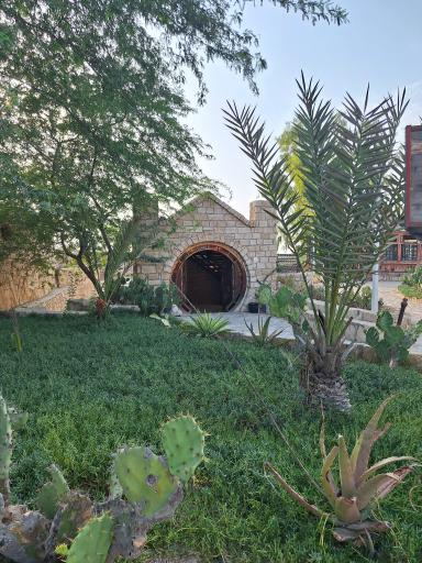 عکس شهر زیرزمینی کاریز