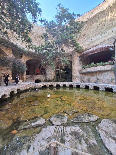 عکس شهر زیرزمینی کاریز