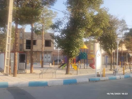 عکس پارک معین