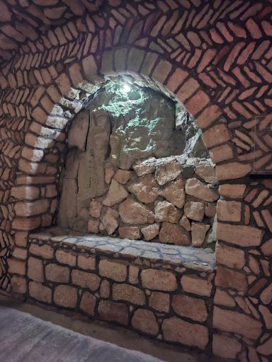 عکس شهر زیرزمینی کاریز