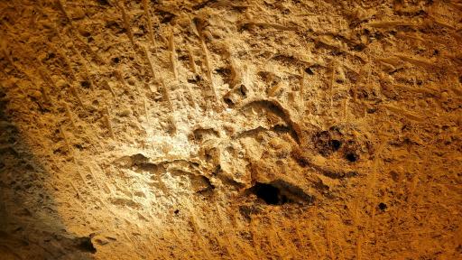 عکس شهر زیرزمینی کاریز