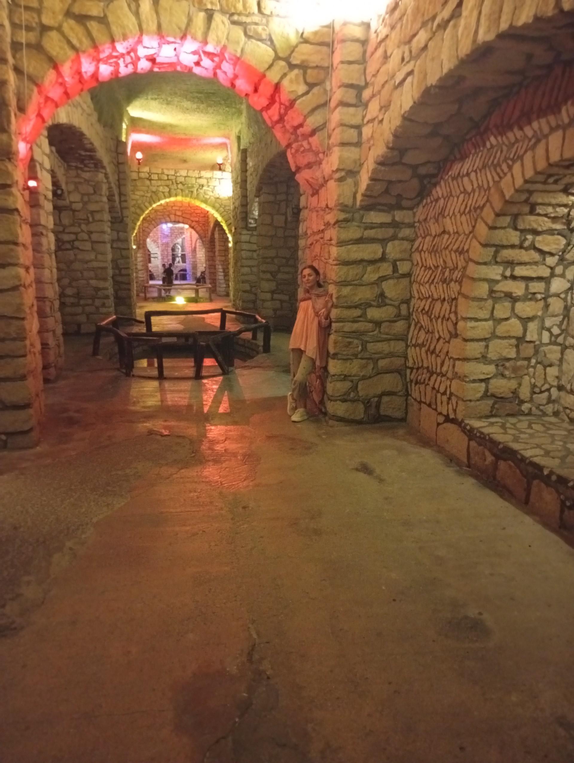 عکس شهر زیرزمینی کاریز