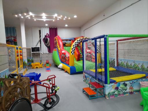 عکس شهر کودک هورا