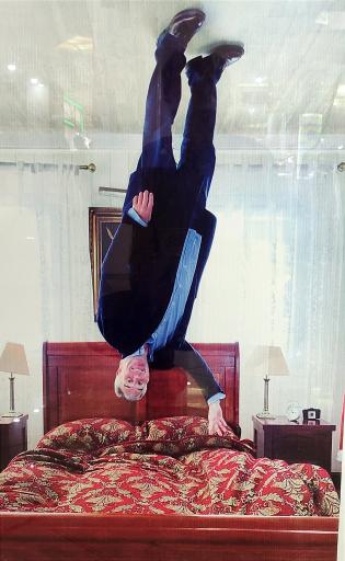 عکس موزه خانه وارونه