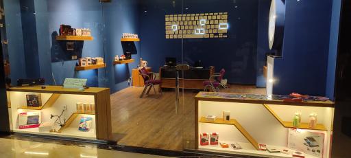 عکس خدمات کامپیوتر مانی