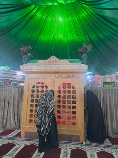 عکس حسینیه یادمان طلاییه