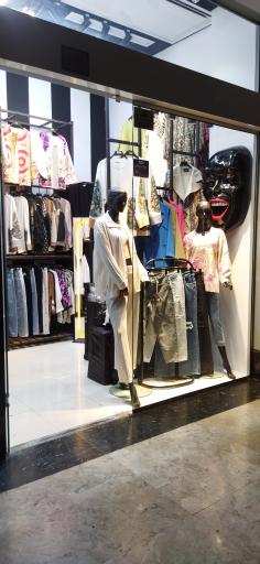 عکس فروشگاه ام دی جینز