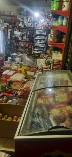 عکس سوپرمارکت برادران منصوری