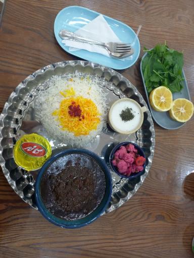 عکس رستوران پدر و پسر