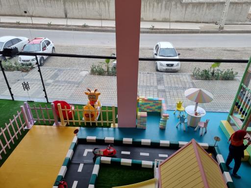 عکس خانه بازی و خلاقیت لی لی لند