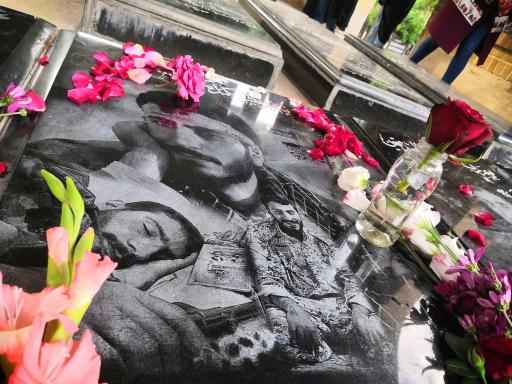 عکس گلزار شهدای بهشت رضوان