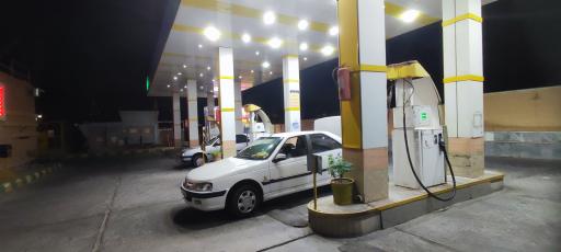 عکس پمپ گاز سی ان جی مدرس