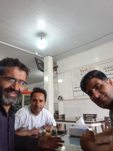 عکس رستوران بلوط دهدشت