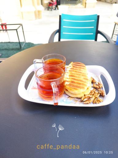عکس کافه صبحانه خوری پاندا 