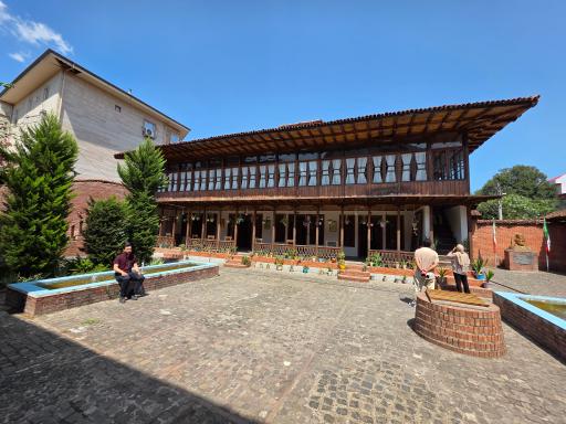 عکس خانه موزه میرزا کوچک جنگلی