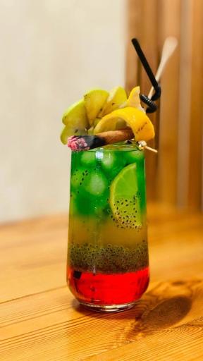 عکس کافه ژوانا