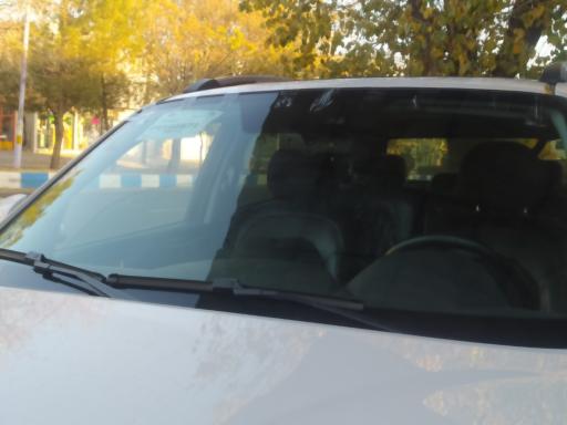 عکس شیشه خودرو شهرام