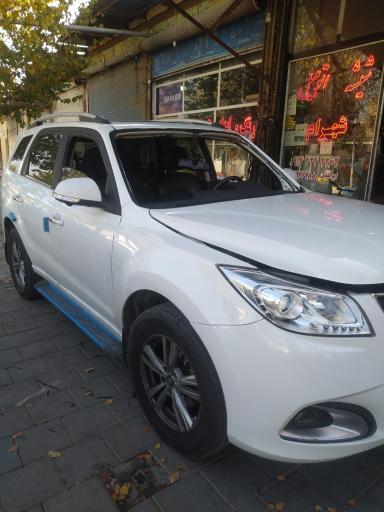 عکس شیشه خودرو شهرام