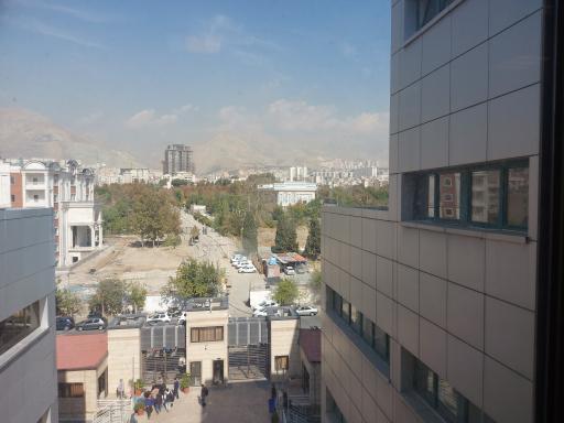 عکس دانشکده فنی و مهندسی دانشگاه آزاد اسلامی واحد تهران مرکز