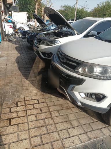 عکس تعمیرگاه گیربکس اتوماتیک اتووان