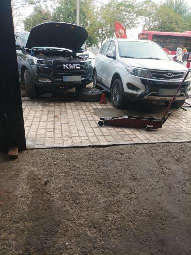عکس تعمیرگاه اتووان