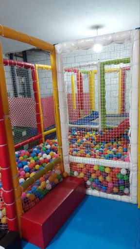 عکس سرزمین بازی و خلاقیت شاپرک 