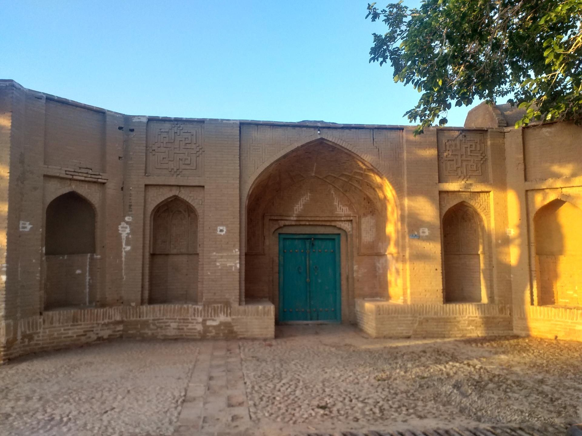 عکس قلعه تاریخی امیریه