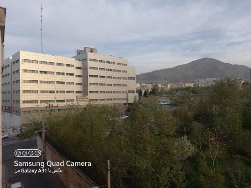 عکس دانشکده فنی و مهندسی دانشگاه آزاد اسلامی واحد تهران مرکز