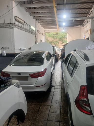 عکس تعمیرگاه مجاز رنو