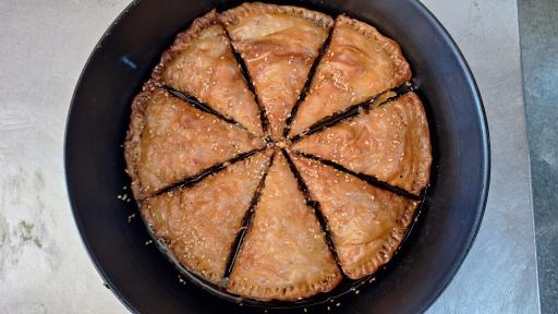 عکس باقلوا عسل چین