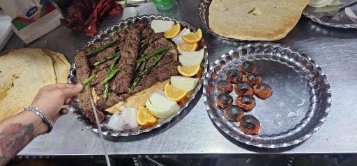 عکس کباب ساطوری بناب خلیلی